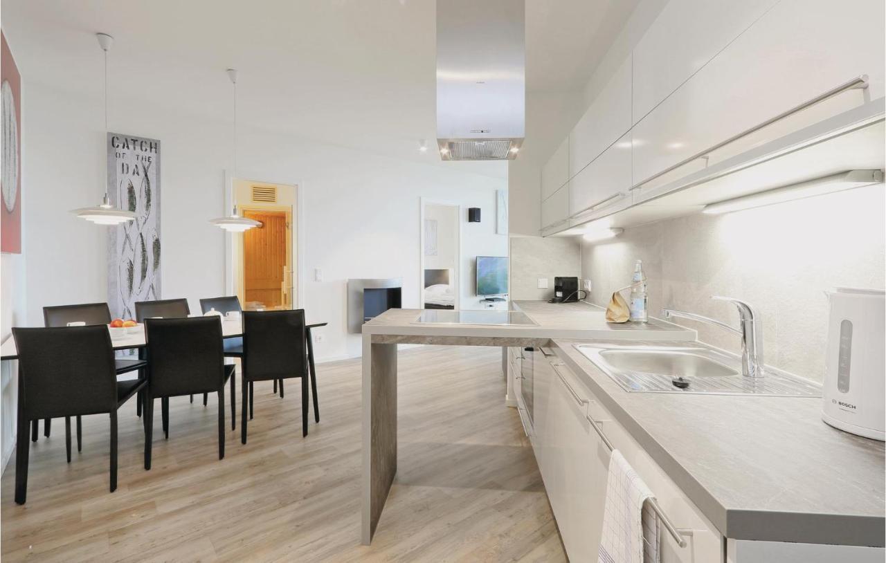 Nice Apartment In Luebeck Travemuende With Sauna ภายนอก รูปภาพ