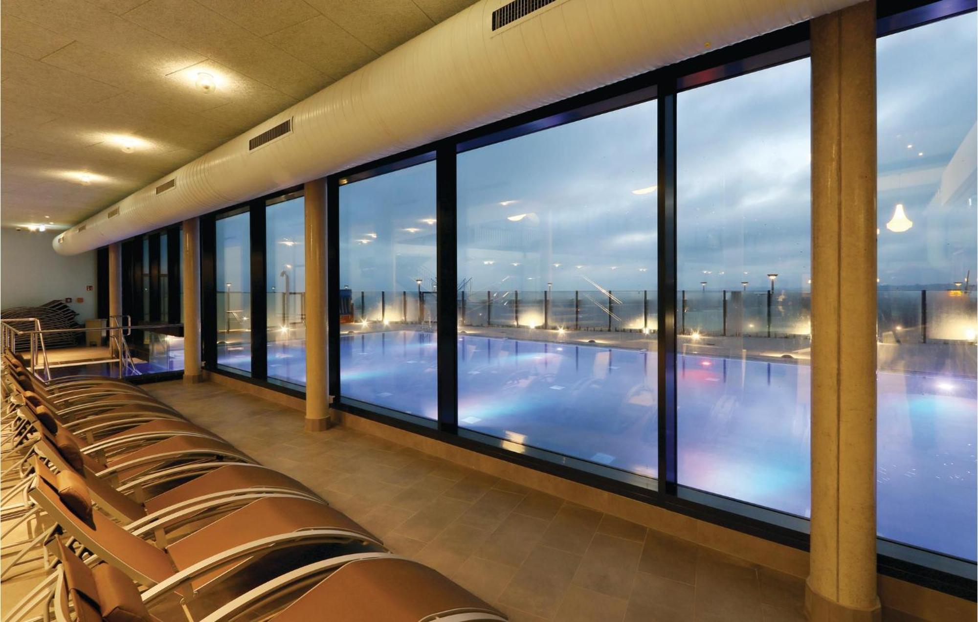 Nice Apartment In Luebeck Travemuende With Sauna ภายนอก รูปภาพ